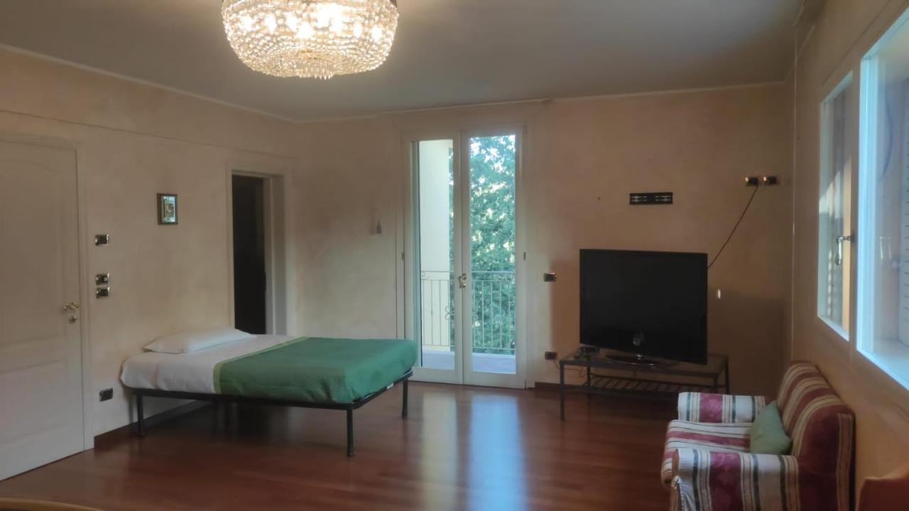 アスコリ・ピチェーノ Parco Dei Gelsomini Bed & Breakfast エクステリア 写真
