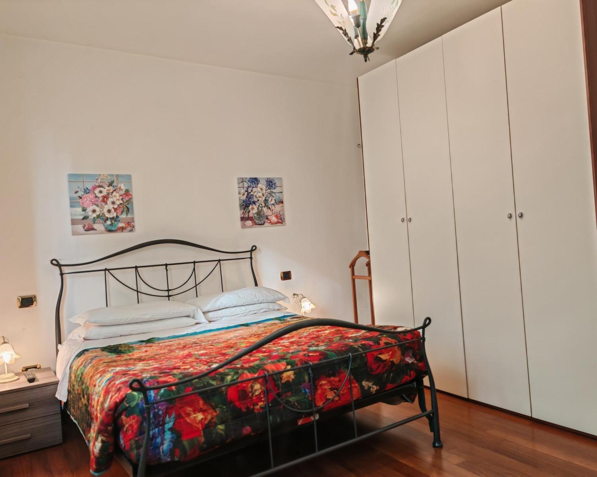 アスコリ・ピチェーノ Parco Dei Gelsomini Bed & Breakfast エクステリア 写真